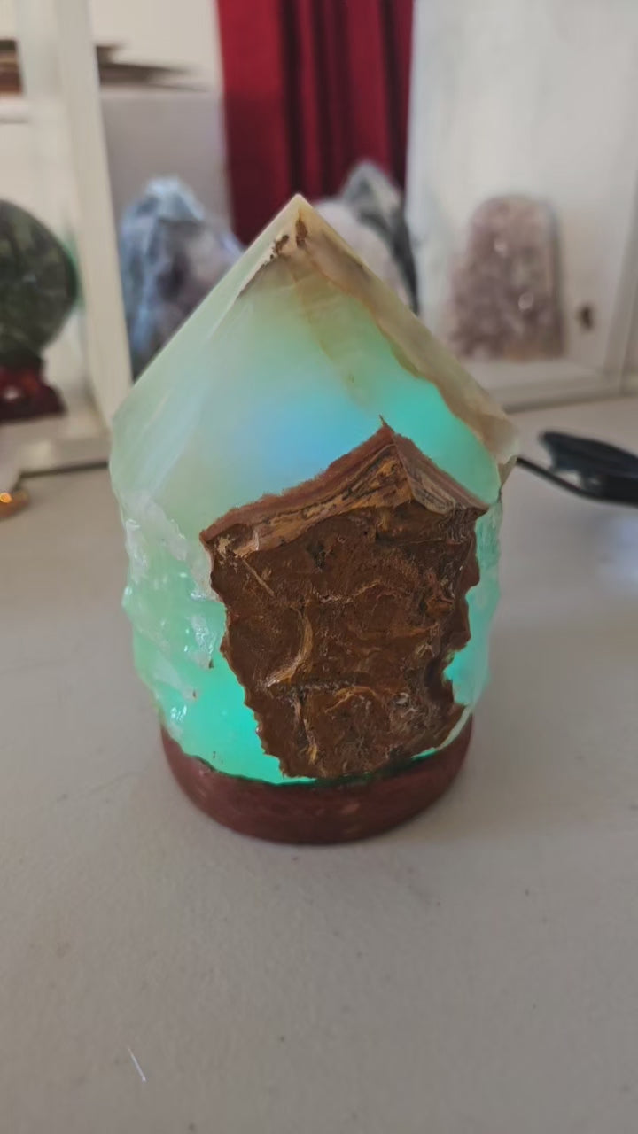 Banded Calcite Rough Lamp