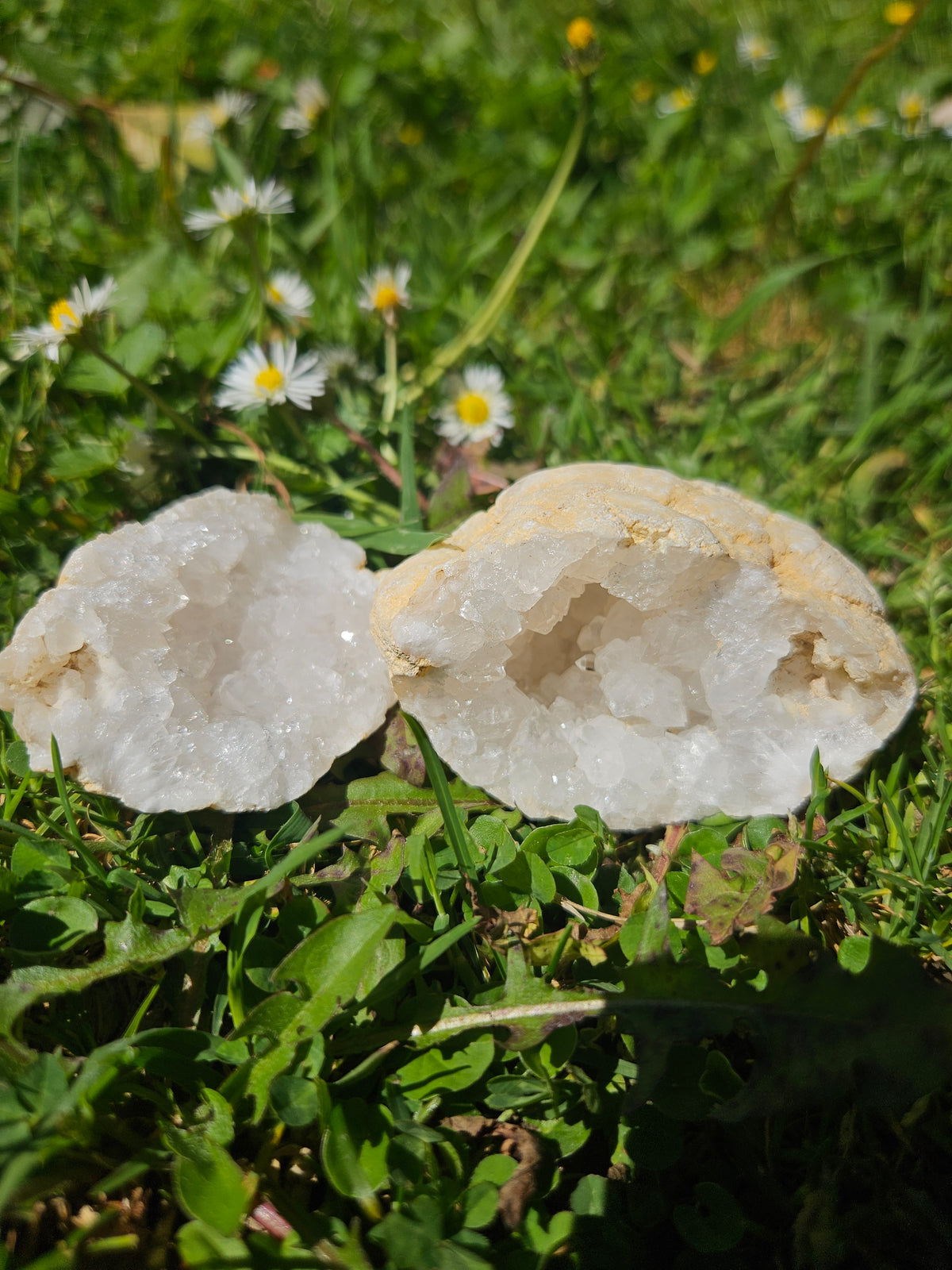 Small Quarts Geodes